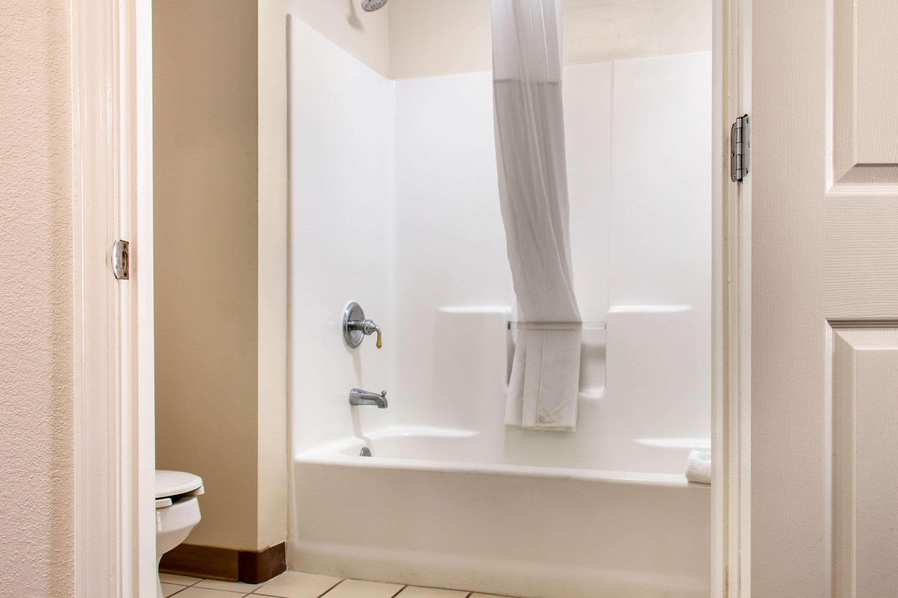 Quality - Savannah I-95 Hotel